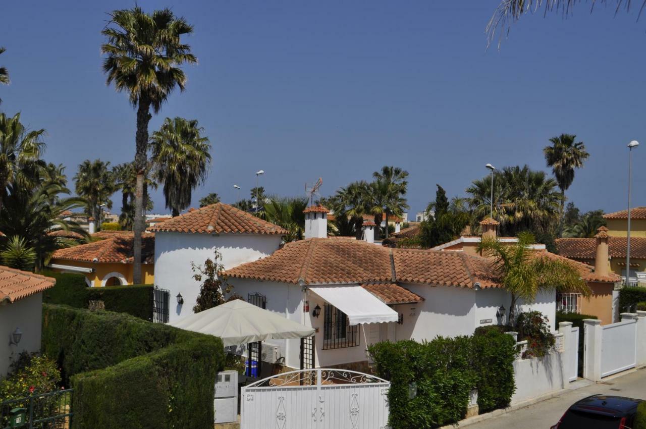 Family Beach Villa Rubens Oliva Exteriér fotografie